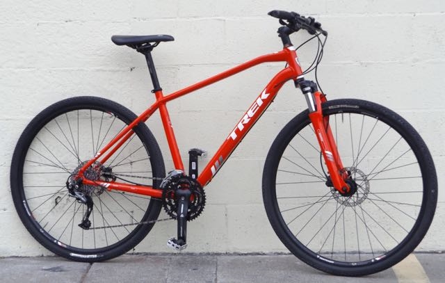 Trek 8.4 ds sales hybrid