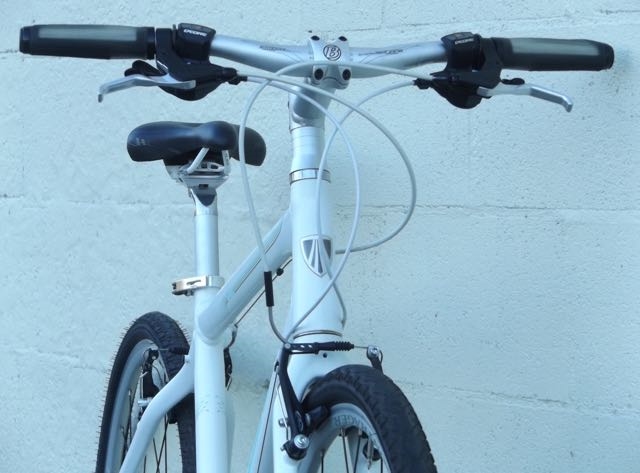 Trek 7.5カーボンモデル 19