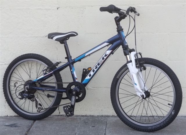 20" Wheel TREK MT60 Suspension 6 Speed Kids Bike ~Ages 5-8