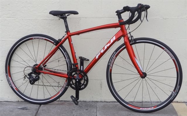 50cm FUJI Finest 2.3 Aluminum Shimano Commuter Road Bike ~5'4"-5'7"