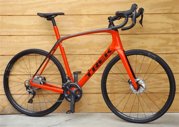 60cm TREK Domane SL 6 Carbon Hydro Disc Ultegra Endurance Road Bike ~6'1"-6'4"