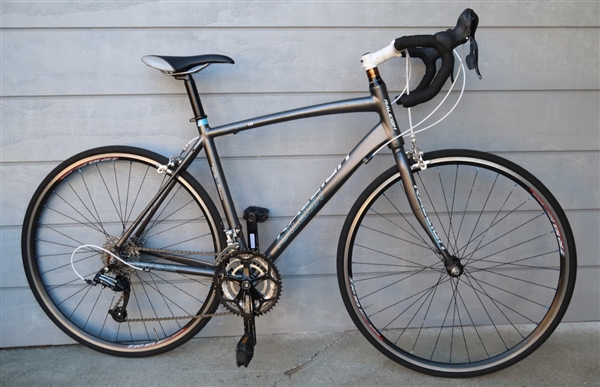 54cm RALEIGH Revenio 1.0 Aluminum Triple Microshift Road Bike ~5'8"-5'11"