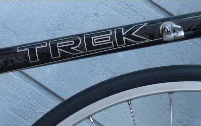 trek 2120 carbon weight