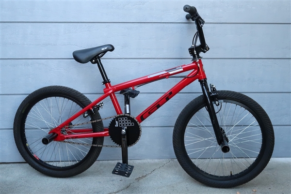 20" Wheel GT Zone Freestyle BMX Bike ~5'0"-6'0"