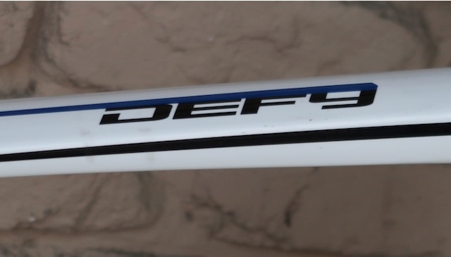 Medium GIANT Defy 1 Shimano 105 Aluminum Carbon Road Bike 5 Medium GIANT Defy 1 Shimano 105 Aluminum Carbon Road Bike 5