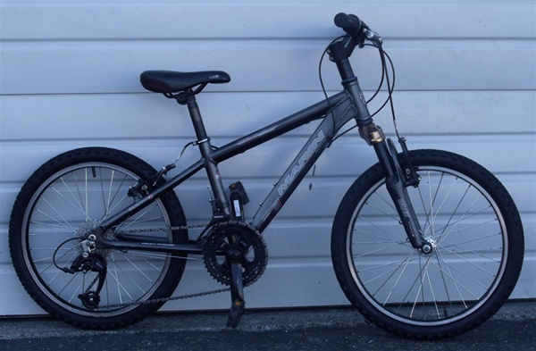 Small Marin Hidden Canyon Aluminum Front Suspension Kids Mountain Bike