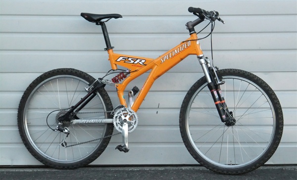 18" Medium Specialized FSA Full Suspension Mountain Bike  5'8"-5'11"