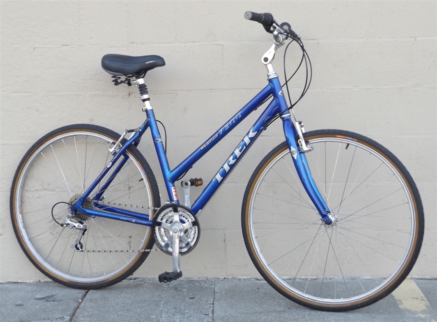 Trek multitrack 7300 shop women's hybrid bicycle