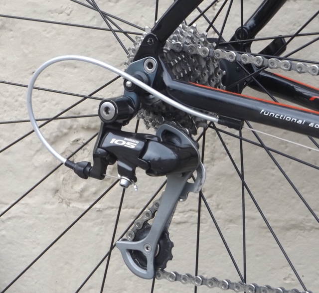 52cm SPECIALIZED Roubaix Carbon 105 Endurance Road Bike ~5'4 52cm SPECIALIZED Roubaix Carbon 105 Endurance Road Bike ~5'4