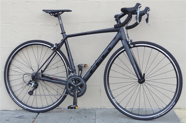 54cm FELT FR40 Aluminum Carbon Tiagra 10 Speed Road Bike ~5'7"-5'10"