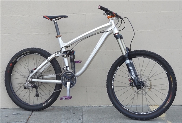 Medium TREK Remedy 9 Full Suspension XTR SRAM X0 Full Suspension Mountain Bike ~5'7"-5'10"