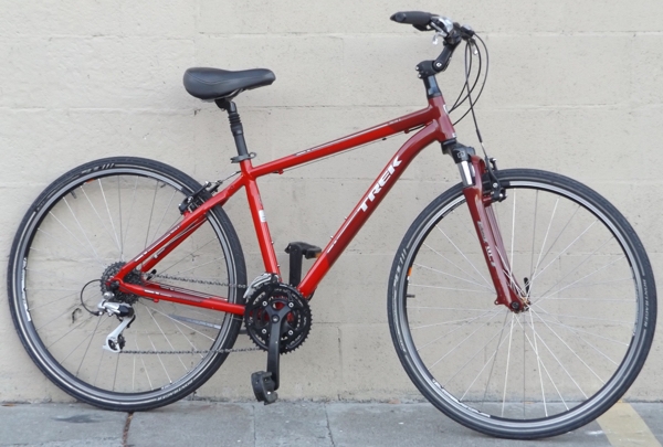 17.5" TREK Verve 3 Aluminum Suspension Utility Bike ~5'5"-5'8"