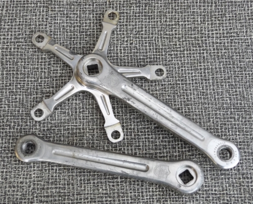 170 x 151 bcd Campagnolo Nuovo Record crank arms ISO Italy