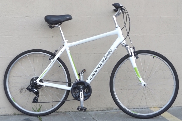 cannondale adventure bicycle