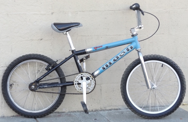 20" Wheel MOSH Pro 4130 Cromoly BMX Bike ~5'0"-5'8"