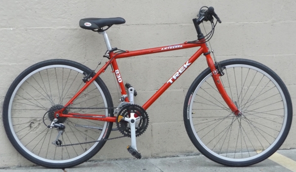 16.5" TREK 830 Antelope Shimano Cr-mo Utility Bike ~5'4"-5'7"