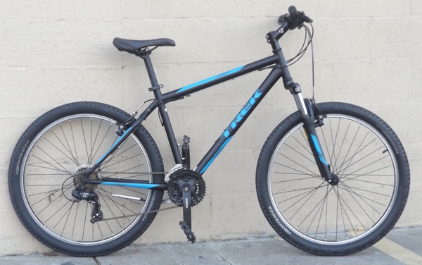 Trek 820 online blue