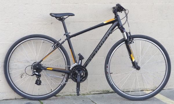 Medium SPECIALIZED Crosstrail Aluminum Suspension Utility Bike ~5'5"-5'8"