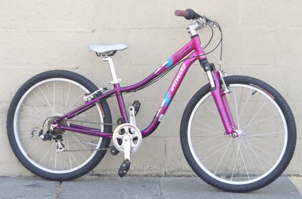 24" Wheel SPECIALIZED Hotrock 7 Speed Hardtail Mountain Bike ~4'9"-5'0"