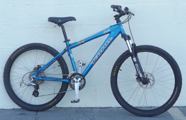 16" KONA Blast Alumium Disc Hardtail Mountain Bike ~5'4"-5'7"