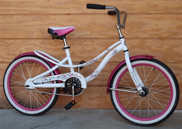 20" Wheel SCHWINN Heart Single-Speed Cruiser Kids Bike ~Ages 5-8