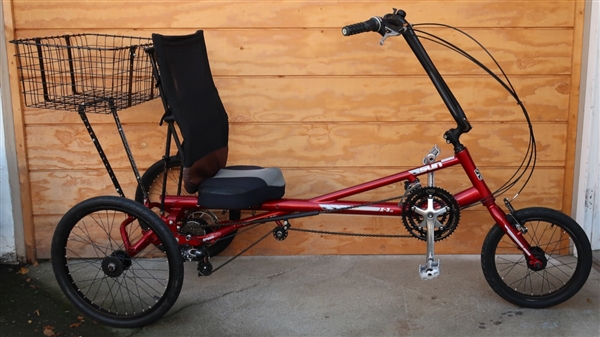 Medium SUN Bicycles X-3 SX Commuter Recumbent Trike ~5'2"-6'2"