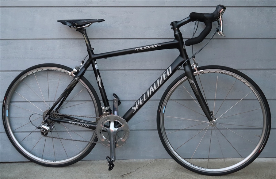 Specialized roubaix carbon fiber road clearance bike