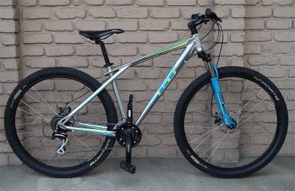 Medium GT Timberline 1.0 Aluminum 29er Disc Hardtail Mountain Bike ~5'7"-5'10"