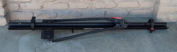 Yakima roof rack bike rack upright mount