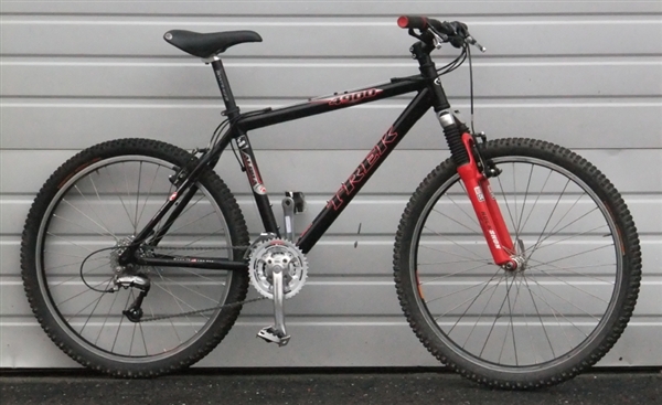 18" Trek 4900 Alpha Aluminum 24 Speed Hardtail Mountain Bike 5'8"-5'11"