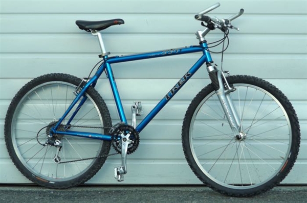 trek singletrack 950 specs