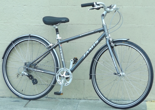 Jamis commuter clearance bike