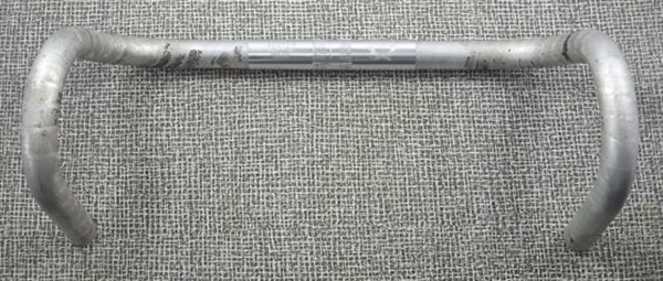 39cm x 25.4mm SR Sakae Custom Road Champion aluminum drop bars