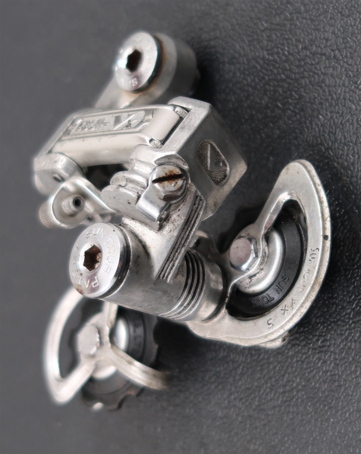 Suntour Fuji VX RD-2300 Medium Cage Rear Derailleur Vintage