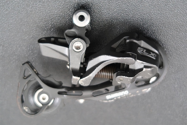 10 Speed Shimano SLX RD-M663 Long Cage Rear Derailleur