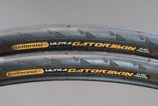 700 x 23c Continental Ultra Gatorskin road tires pair