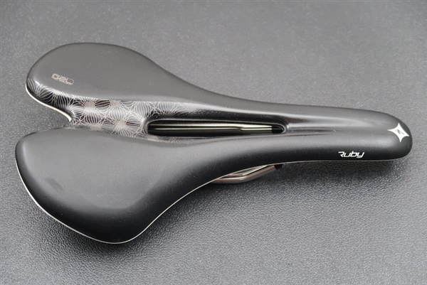 Specialized Ruby Expert Gel hollow titanium rail womens saddle 155mm